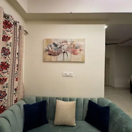 Casa Paradis- Secure, Cozy& Peaceful Paradise In Heart Of Most Happening Colony Jaipur Exterior photo